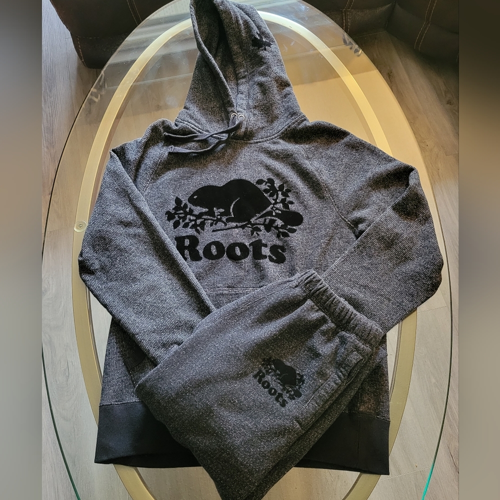 Roots tracksuit